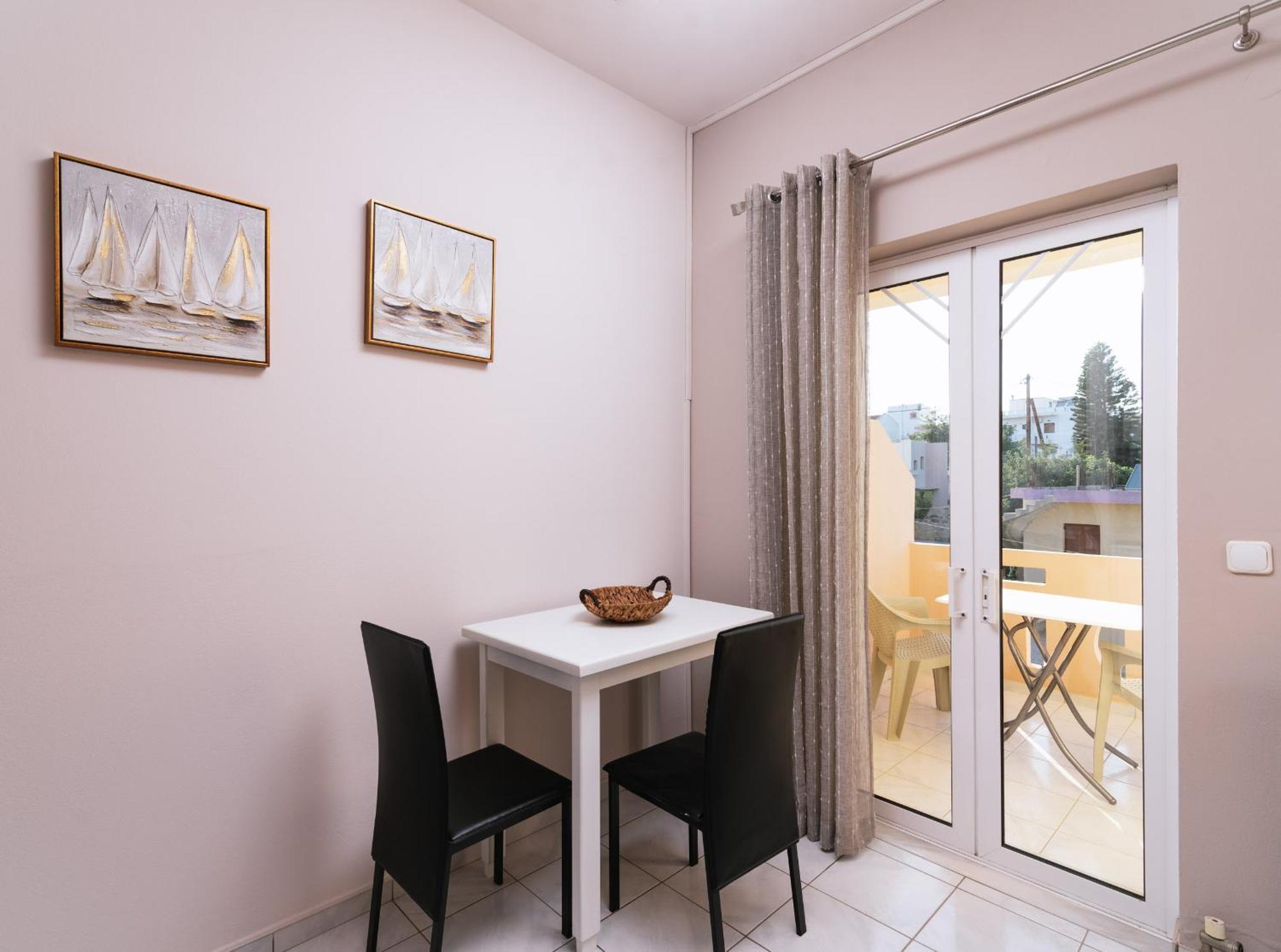 Filia Apartments ピツイディア エクステリア 写真