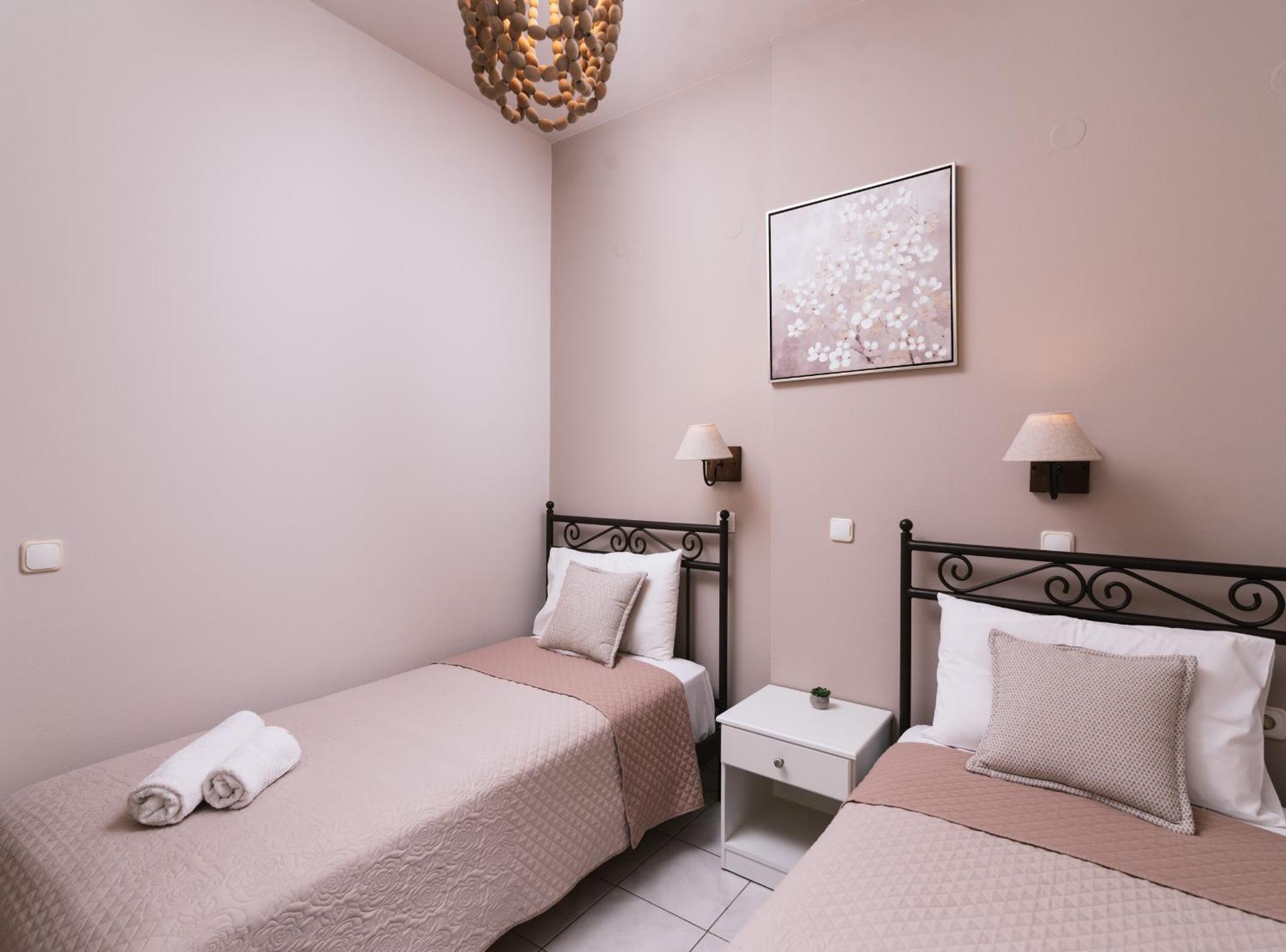 Filia Apartments ピツイディア エクステリア 写真