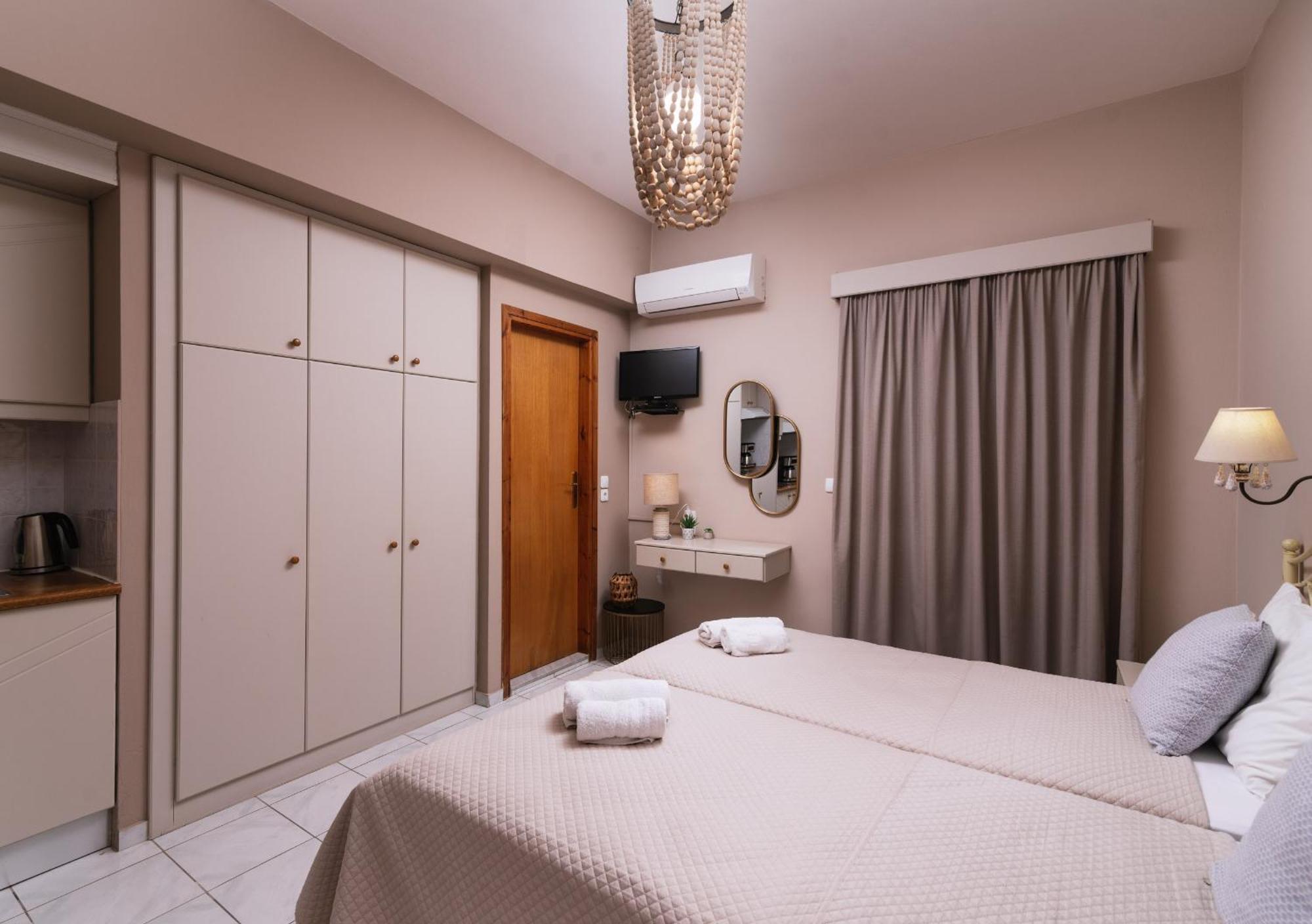 Filia Apartments ピツイディア エクステリア 写真